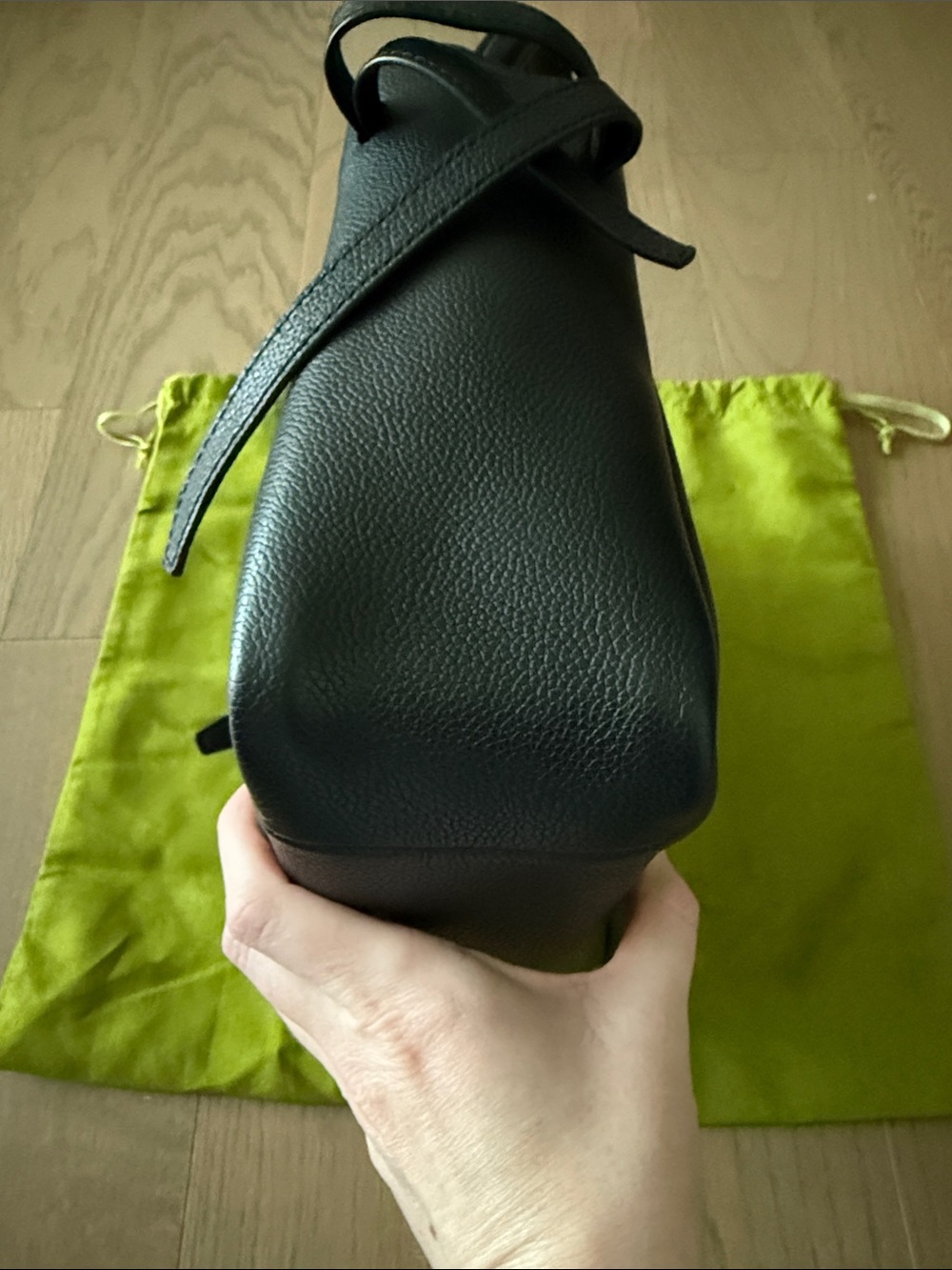 🆕 Tory Burch Romy bucket bag - Picture 9 of 14